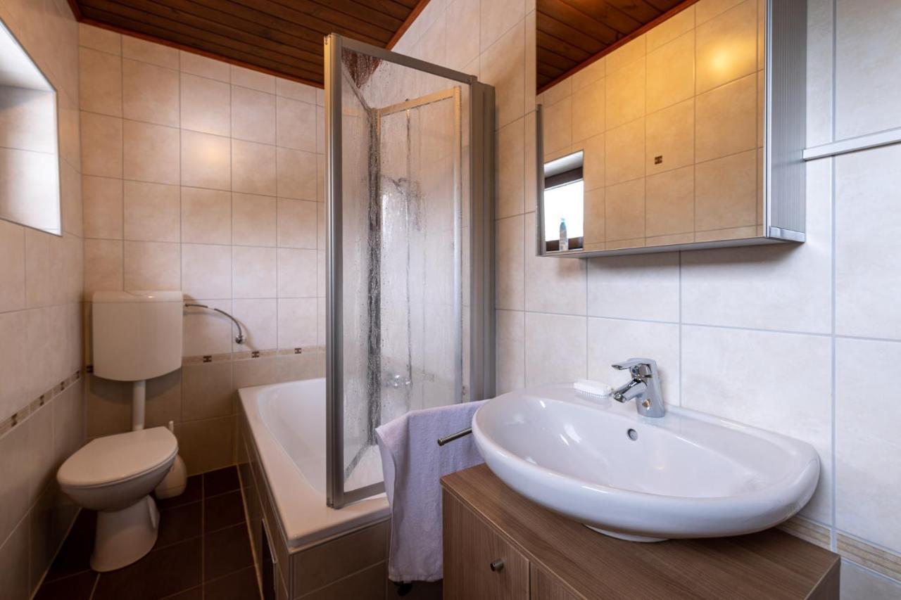 Ferienhaus Mooshuben Lägenhet Mariazell Exteriör bild